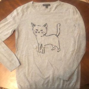 Long sleeve cotton/Lycra sweater with cat graphic